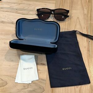 💯 Authentic Gucci Tortoiseshell Sunglasses with Gold Accents